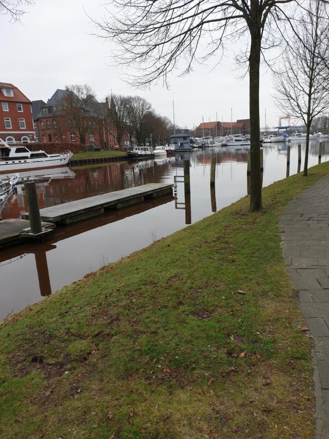 Maje Am Alten Binnenhafen Emden Exterior foto