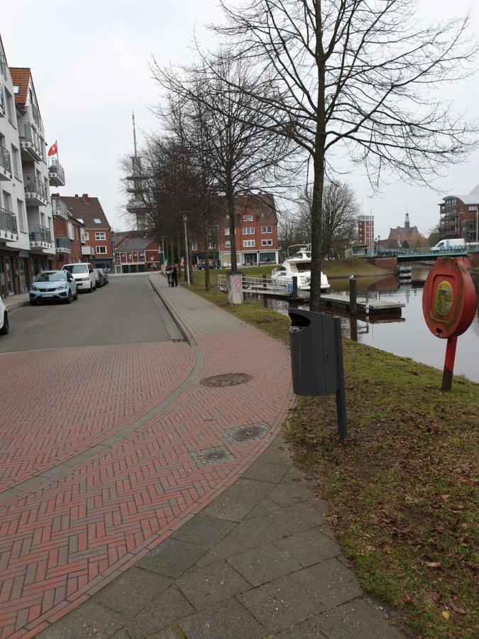Maje Am Alten Binnenhafen Emden Exterior foto