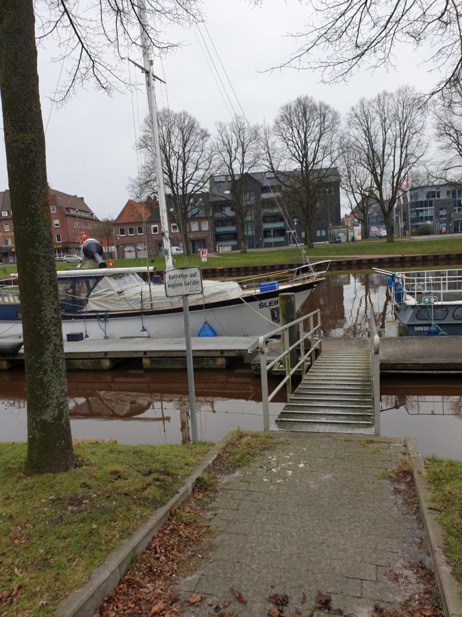 Maje Am Alten Binnenhafen Emden Exterior foto